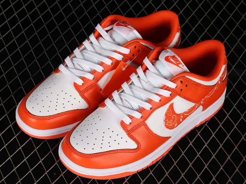 All Categories Nk SB Dunk Series Nk SB Dunk Low Low-top Sneakers F Version Nk Dunk Low "White Orange" Cashew Flower White Orange SB Smashed Backboard Fashion Casual Sneakers DH4401-103